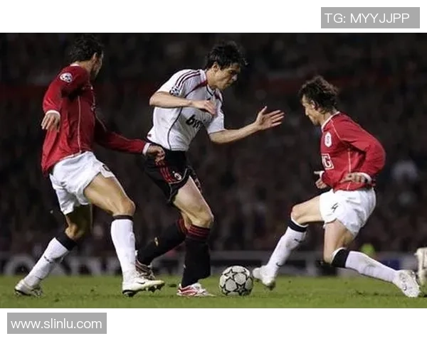 卡卡：从巴西足球天才到全球偶像的传奇人生与职业生涯回顾