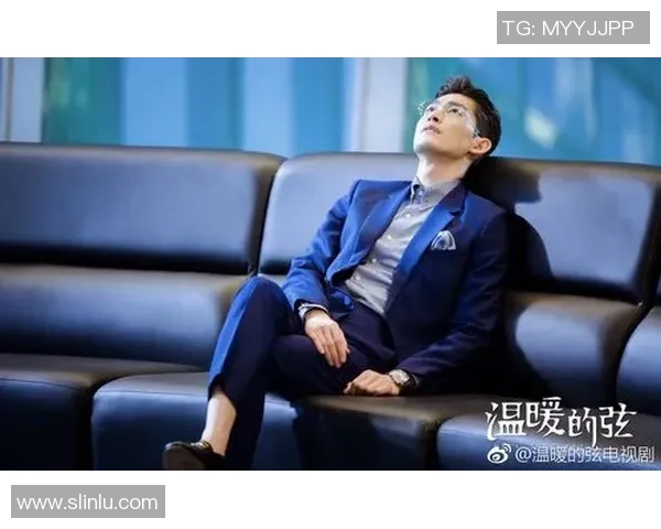 如何在追逐梦想的旅途中疯狂爱上足球明星的心路历程与情感启示 如何在追逐梦想的旅途中疯狂爱上足球明星的心路历程与情感启示