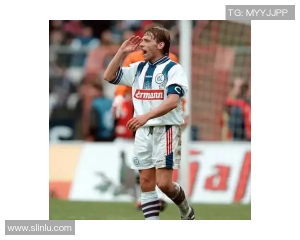 足球场上的传奇外号揭秘各类明星背后的故事与意义